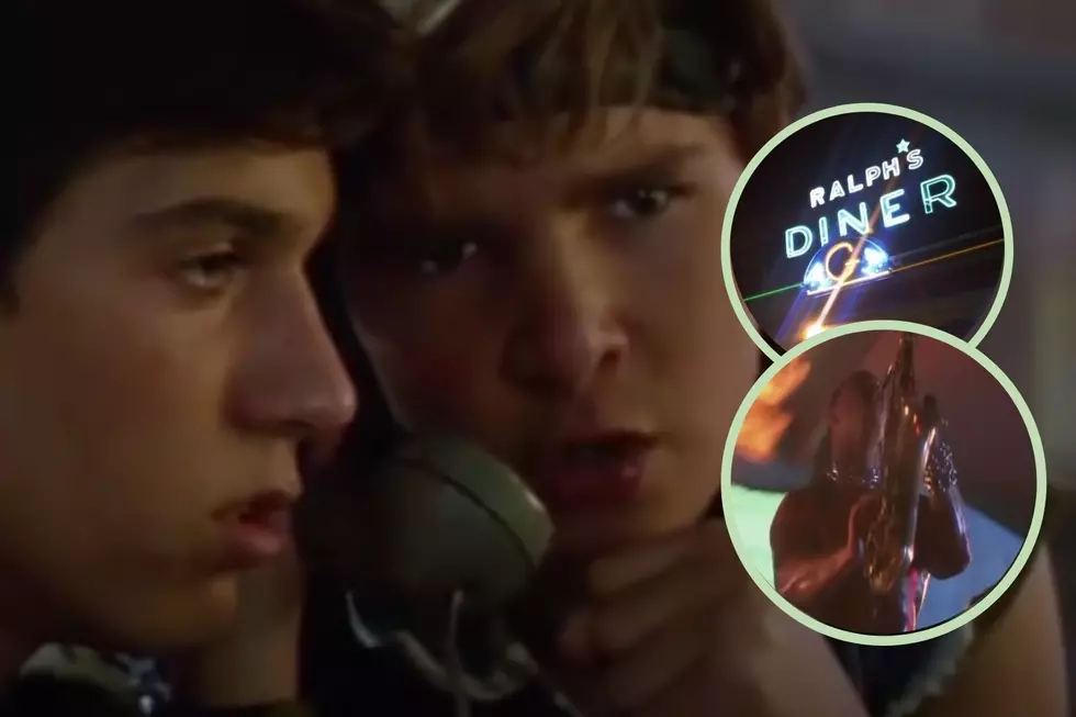Celebrate the 35th Anniversary of ‘The Lost Boys’ At This Screening With Saxophonist Tim Cappello