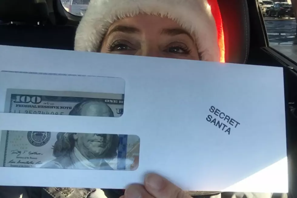 Secret Santa Maine Takes to the Streets
