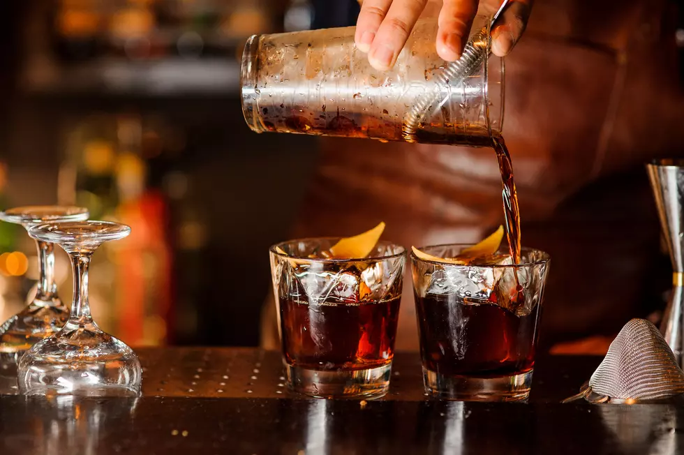 Should Bars in Maine Stay Open Until 2am Like Most Other States?