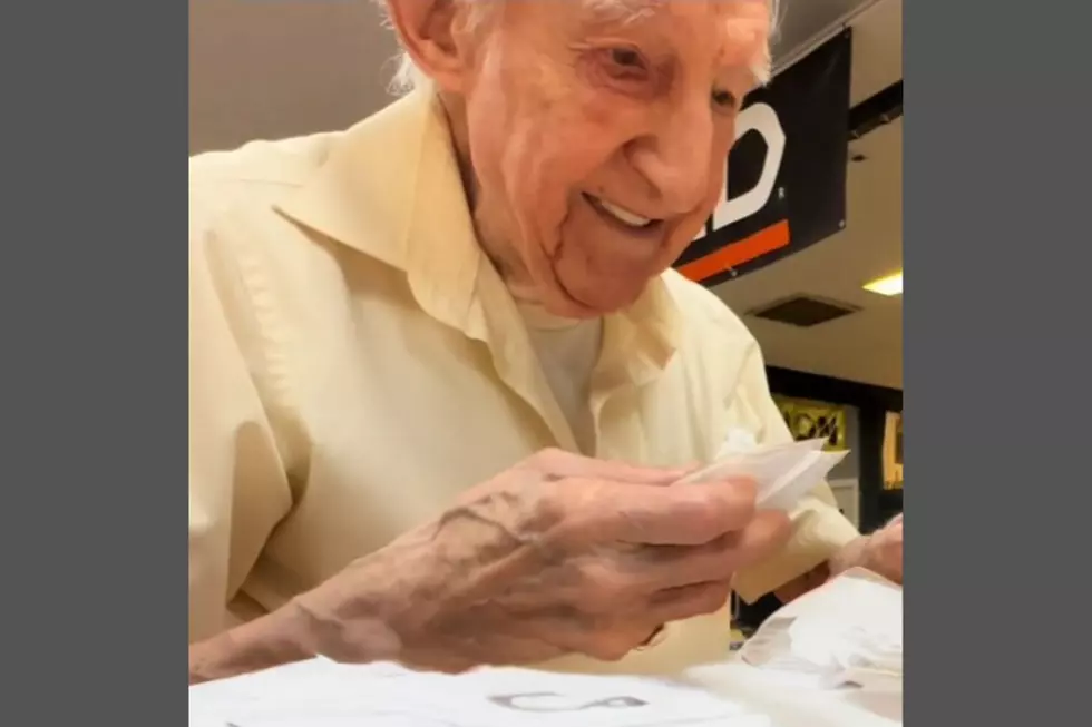 Surprise of a Lifetime for 90-Year-Old Veteran Caring for Wife in New Hampshire
